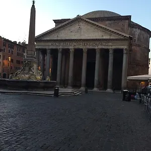 Casa Bella Pantheon 2*, Rome Italie