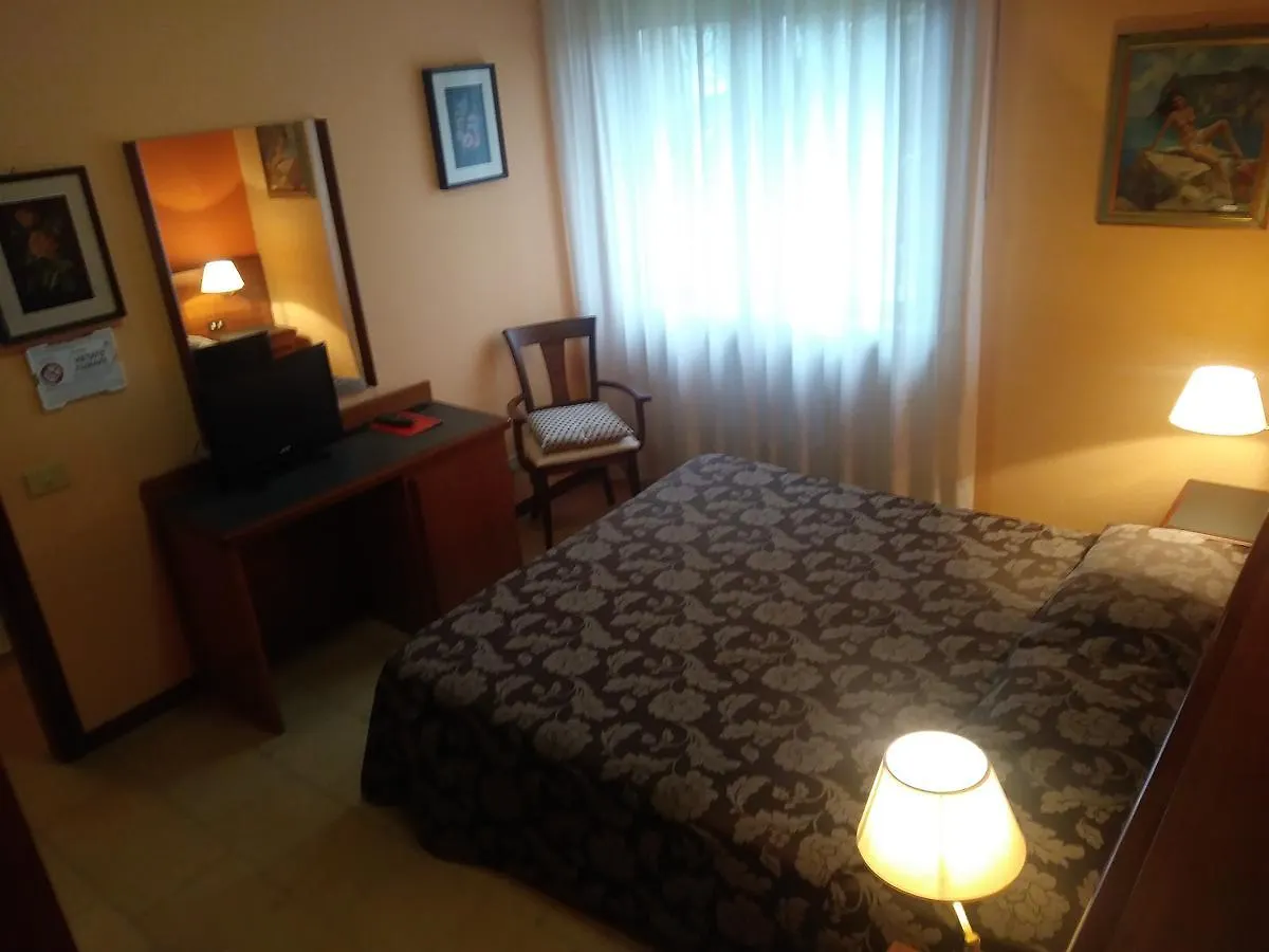**  Hotel Due Fontane Casalpusterlengo Italia